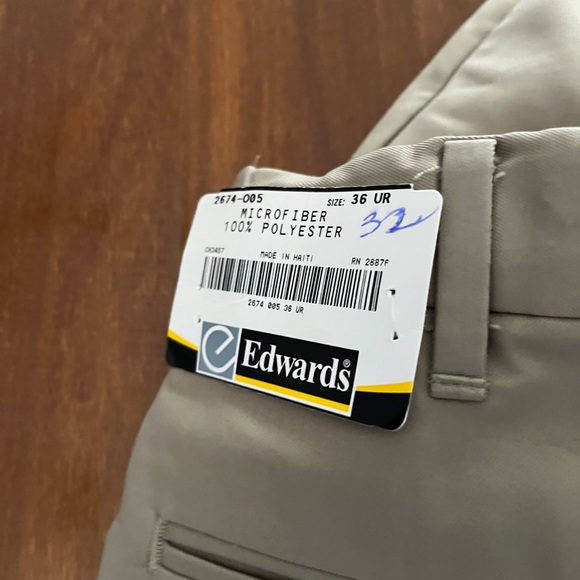 Mens pleated dress pants - Picture 2 of 3